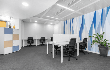 108 — Spaces ZURICH, Spaces Bahnhofplatz, Zurich