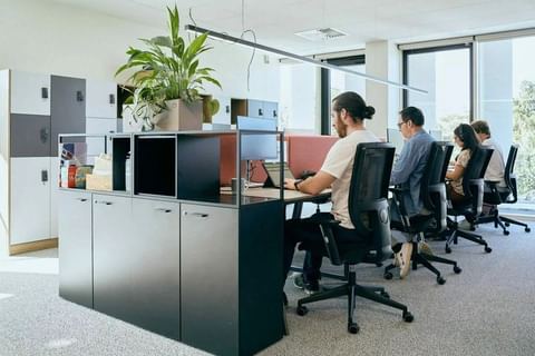 Coworking day pass — Le Connecteur, Biarritz