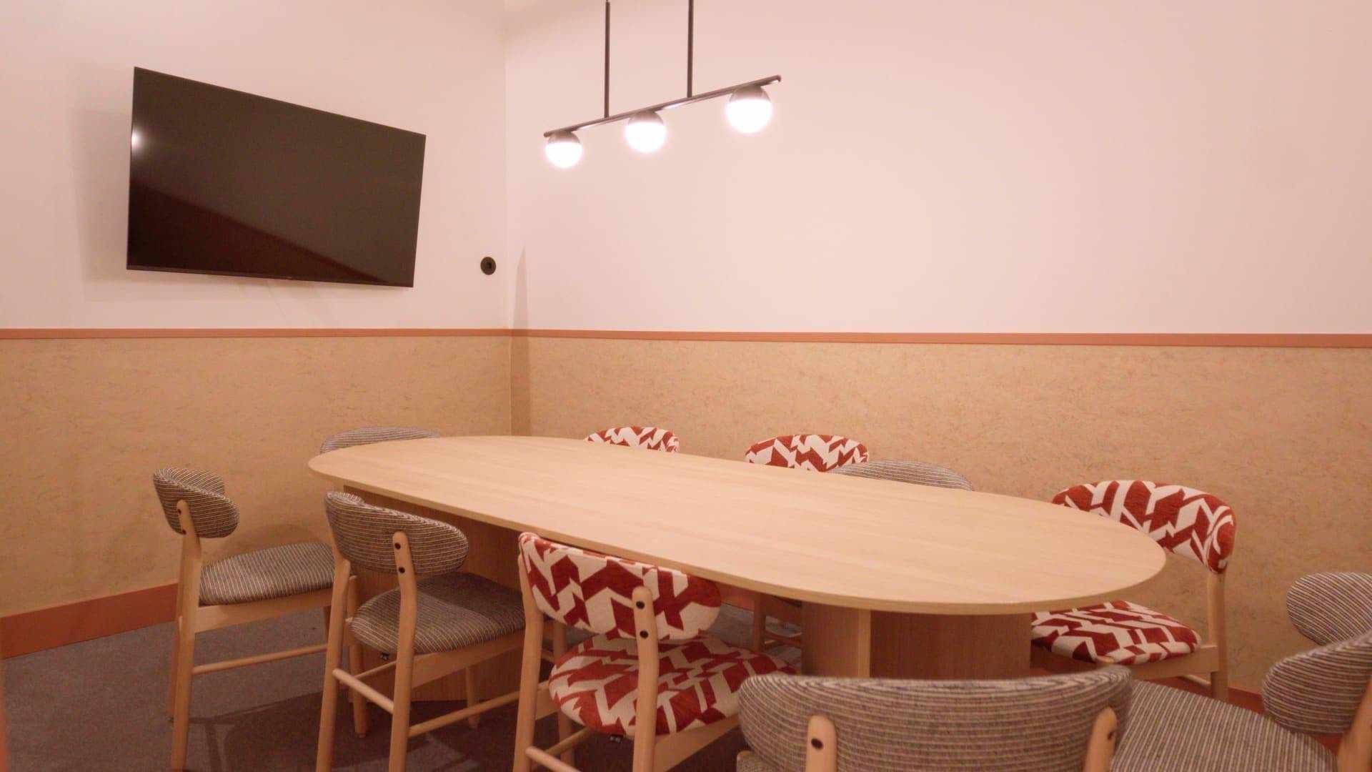 Meeting Room 5 to 10 pax — DeHouse Peninsula, Porto