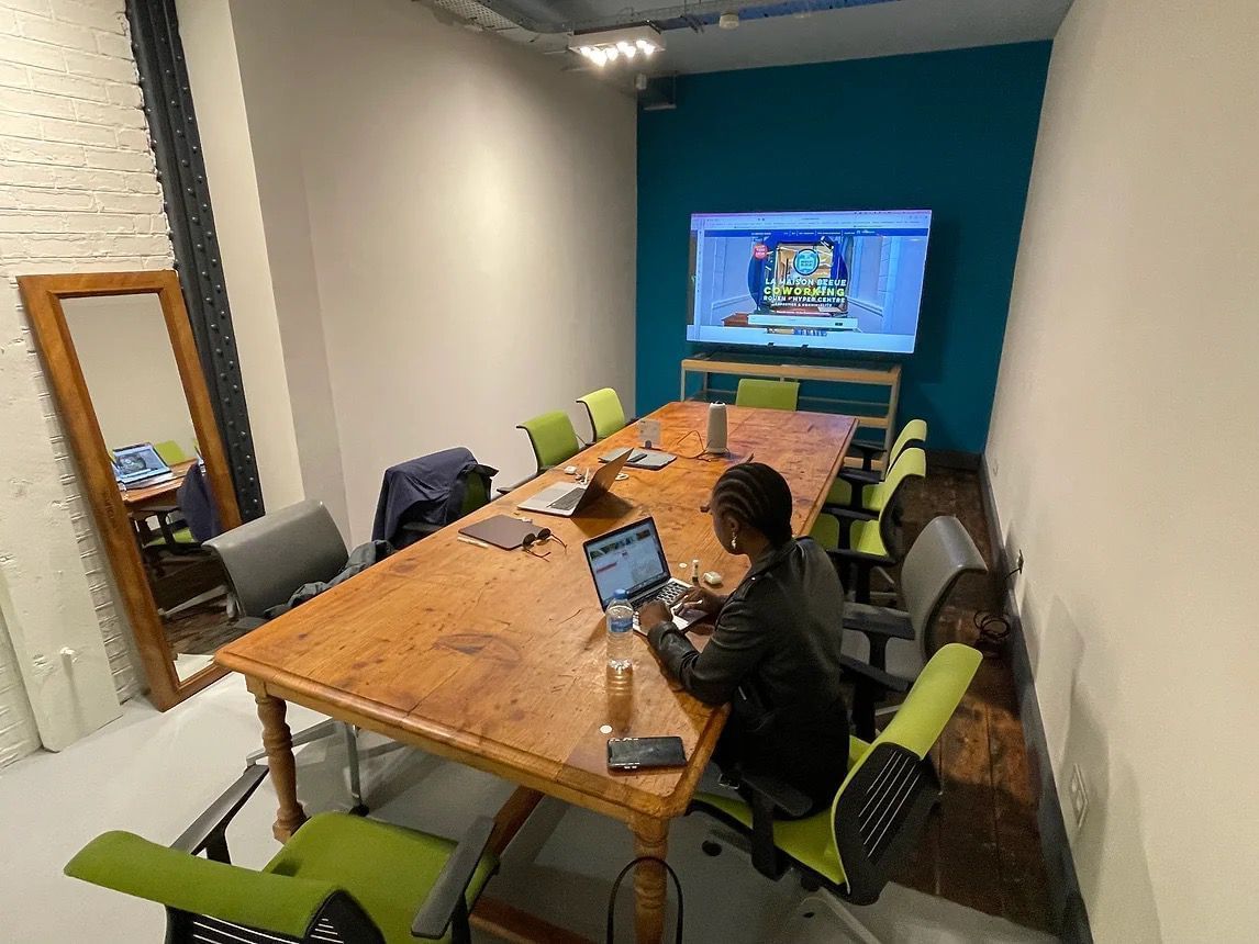 Salle Majorelle — La Maison Bleue, Rouen