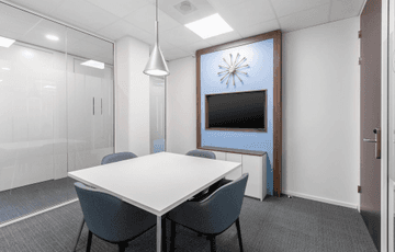 Jungfrau — Regus LAUSANNE, Main Station, Lausanne