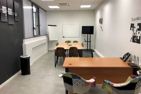 Day office — Scribes e-Tic Spaces, Mâcon