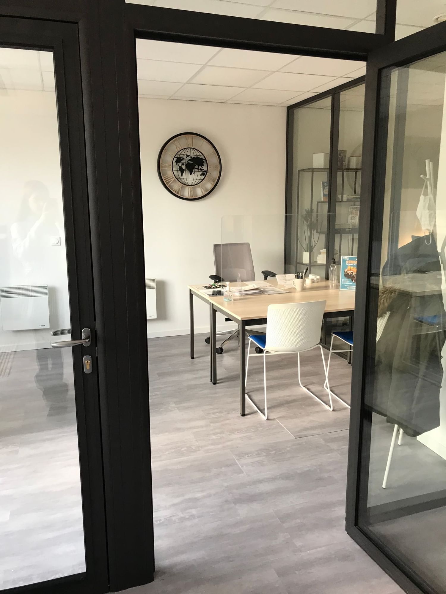Small Meeting Room  — La Canotière, Bièvres