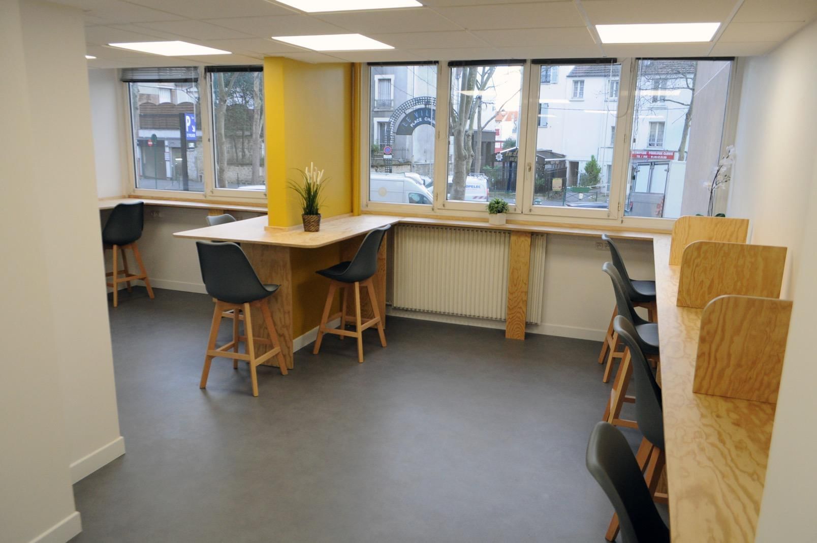 Espace de coworking — Urban Desk, Colombes