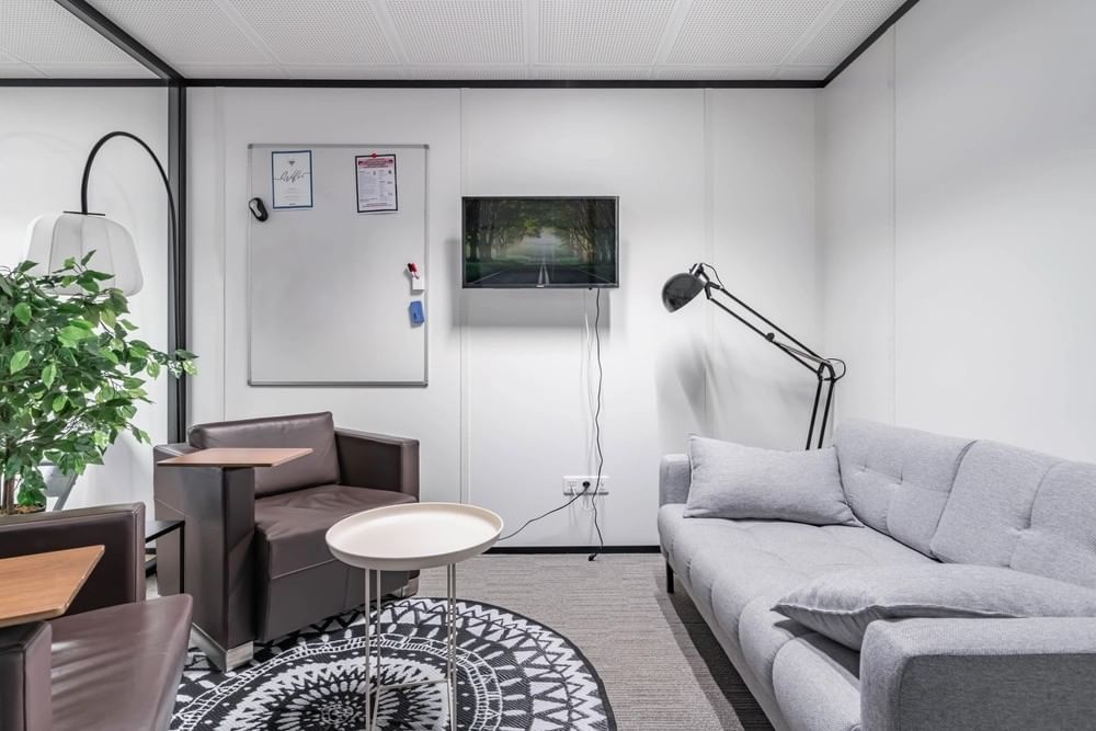Salle de réunion 3 — Together Coworking Neuilly-sur-Seine, Levallois-Perret