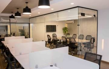Open space dedicated desk — The B-HUB, Cairo