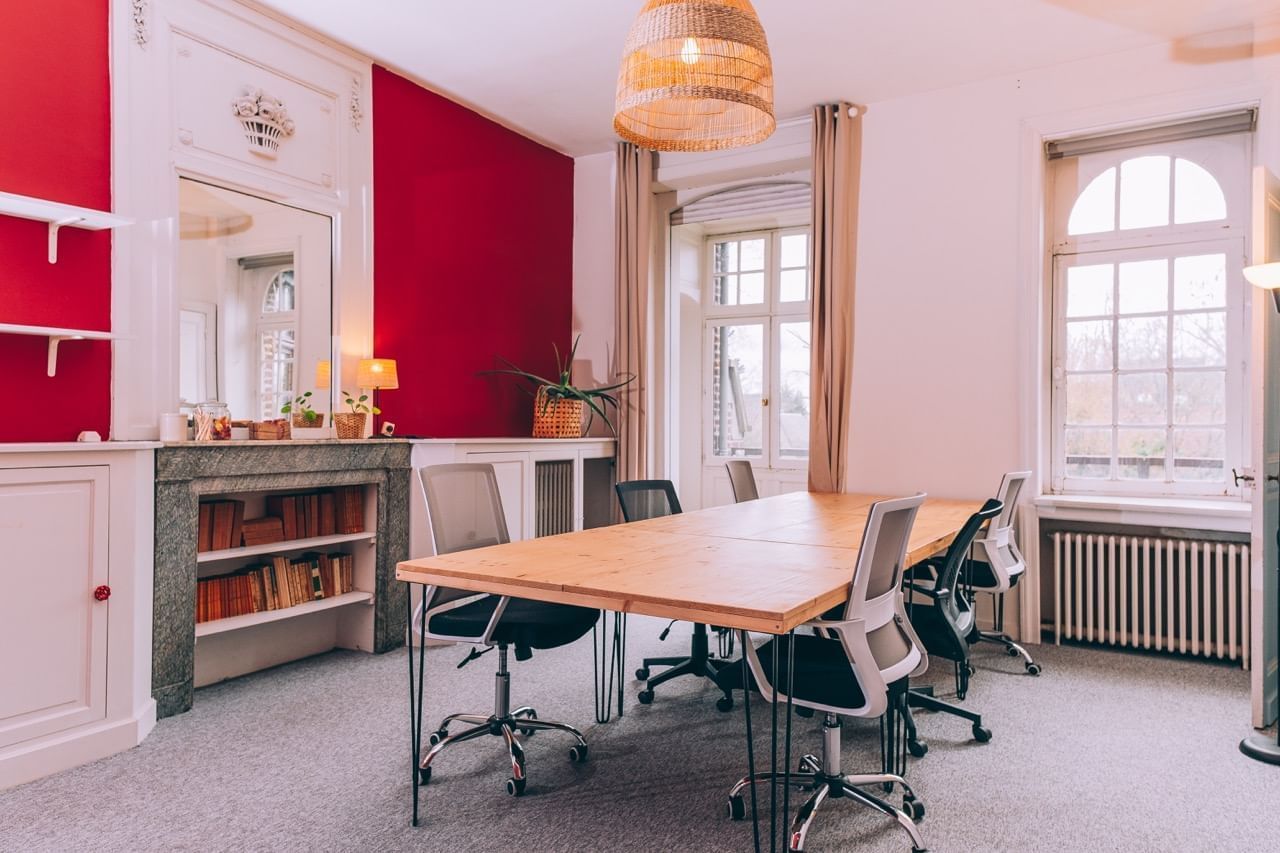 Bureau privatif 10 postes avec terrasse — Manoir du Baz, Lille