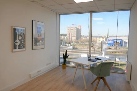Day office — Colibri, Boujan-sur-Libron