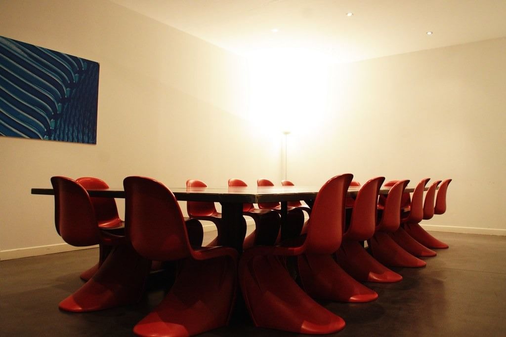 Salle de réunion 1 — Centre d'affaires Quai 33, Limonest