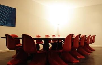 Salle de réunion 1 — Centre d'affaires Quai 33, Limonest