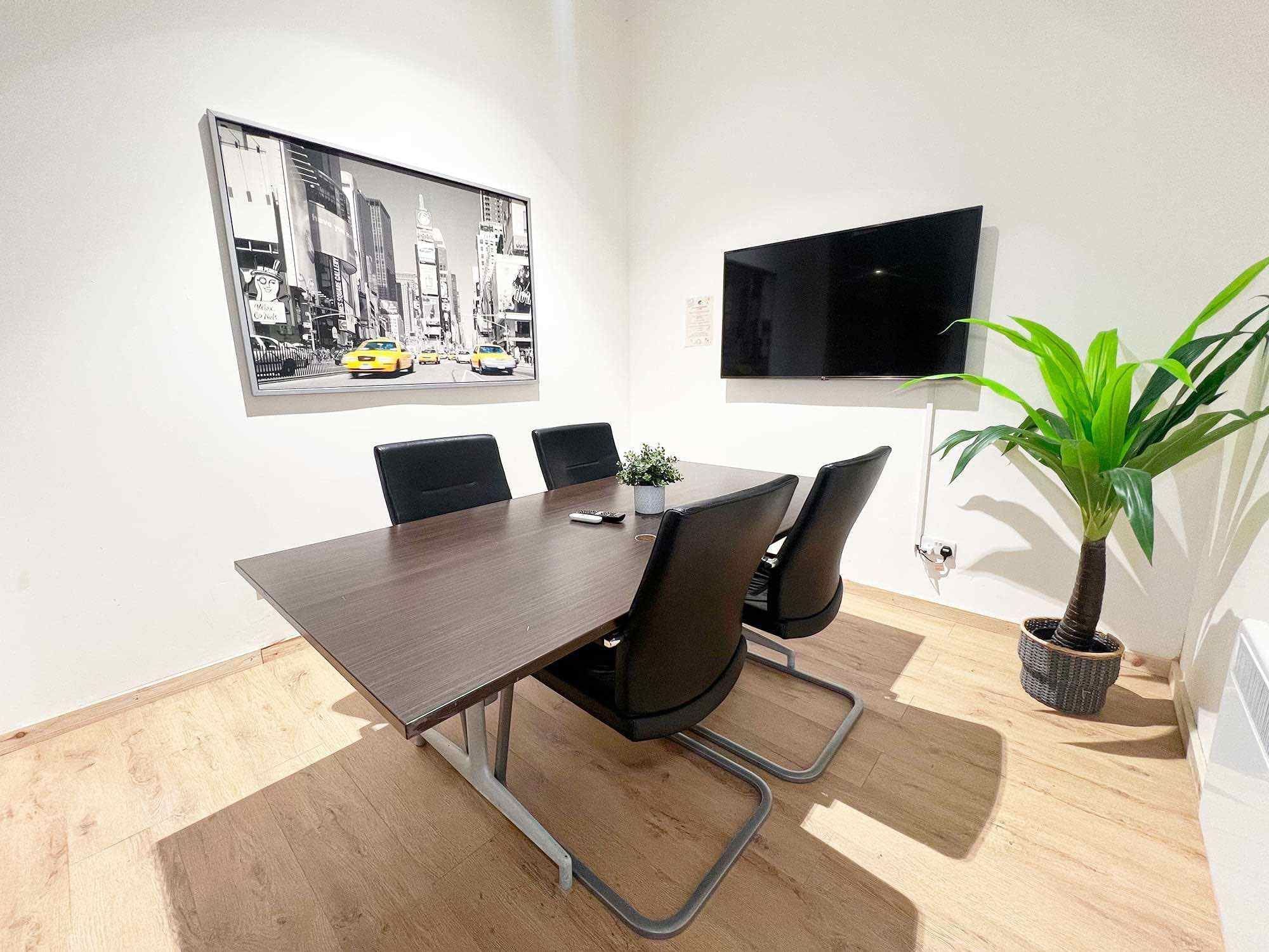 Meeting Room — Mainyard Studios - Leyton Midland, Londres