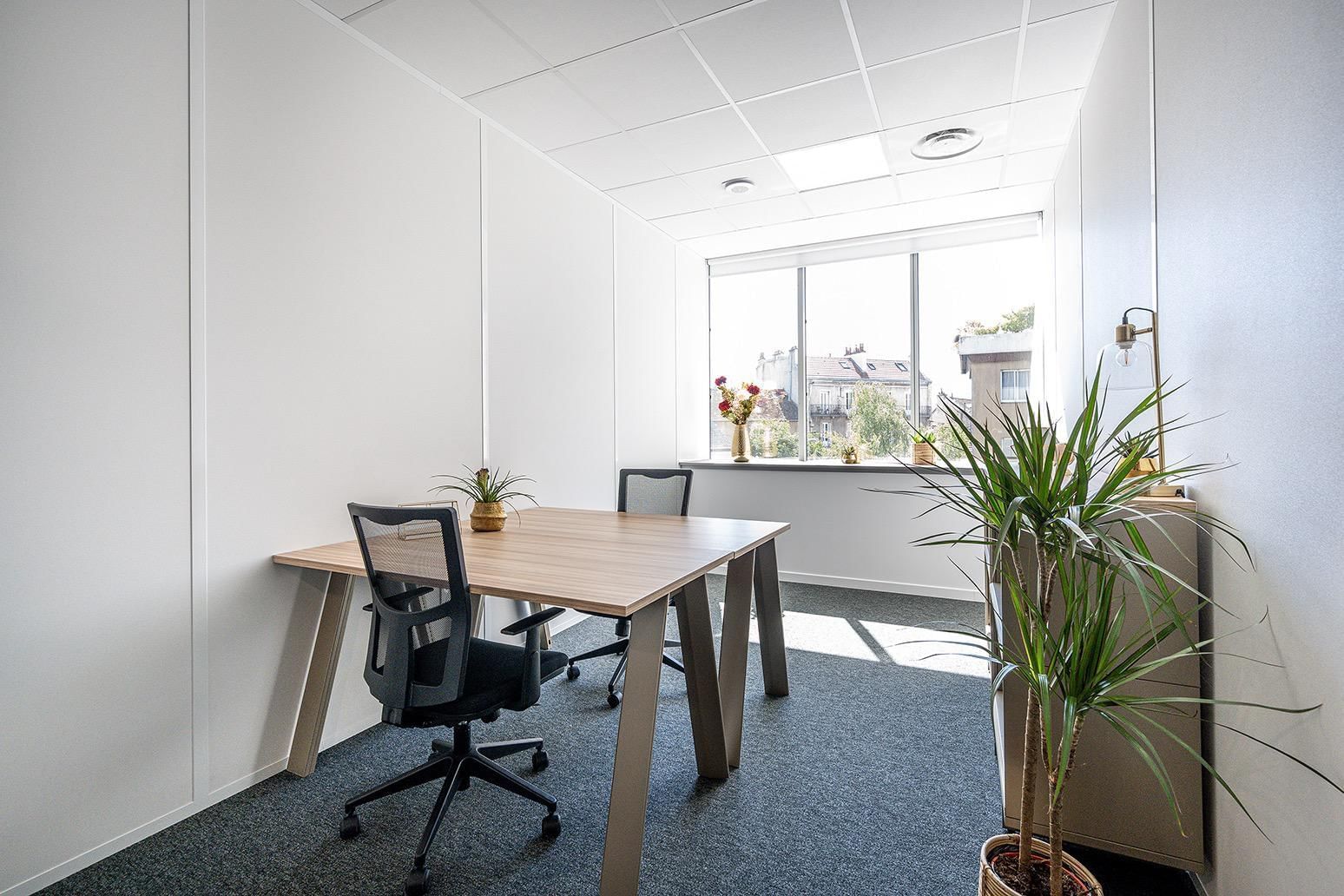 Bureau B06 pour 2 postes — B'CoWorker Dijon, Dijon