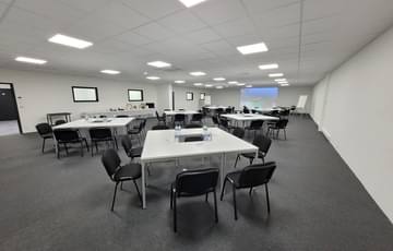 Salle Contemporaine — Community Work, Roanne