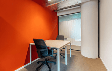 607 — Spaces LIEGE, Spaces Guillemins, Maastricht