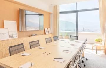 Medium Room #2 — The Babel Community Grenoble, Grenoble