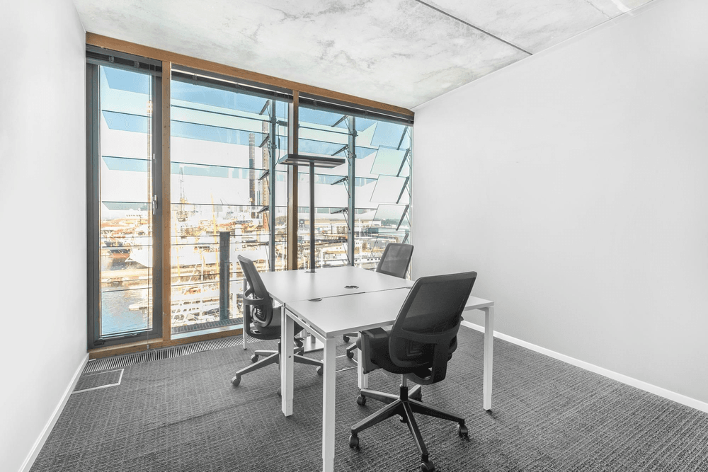 Regus CA, Glendora - East Route 66, Private office 3 people, Glendora, CA