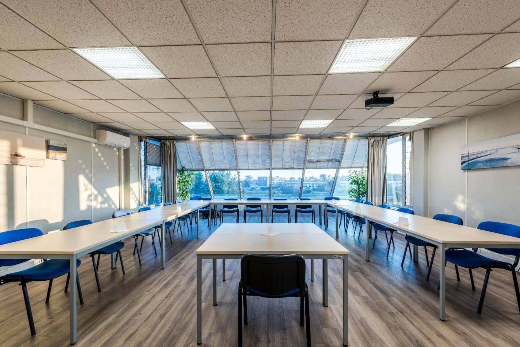 Salle Panoramique — Drive Affaires, Mérignac