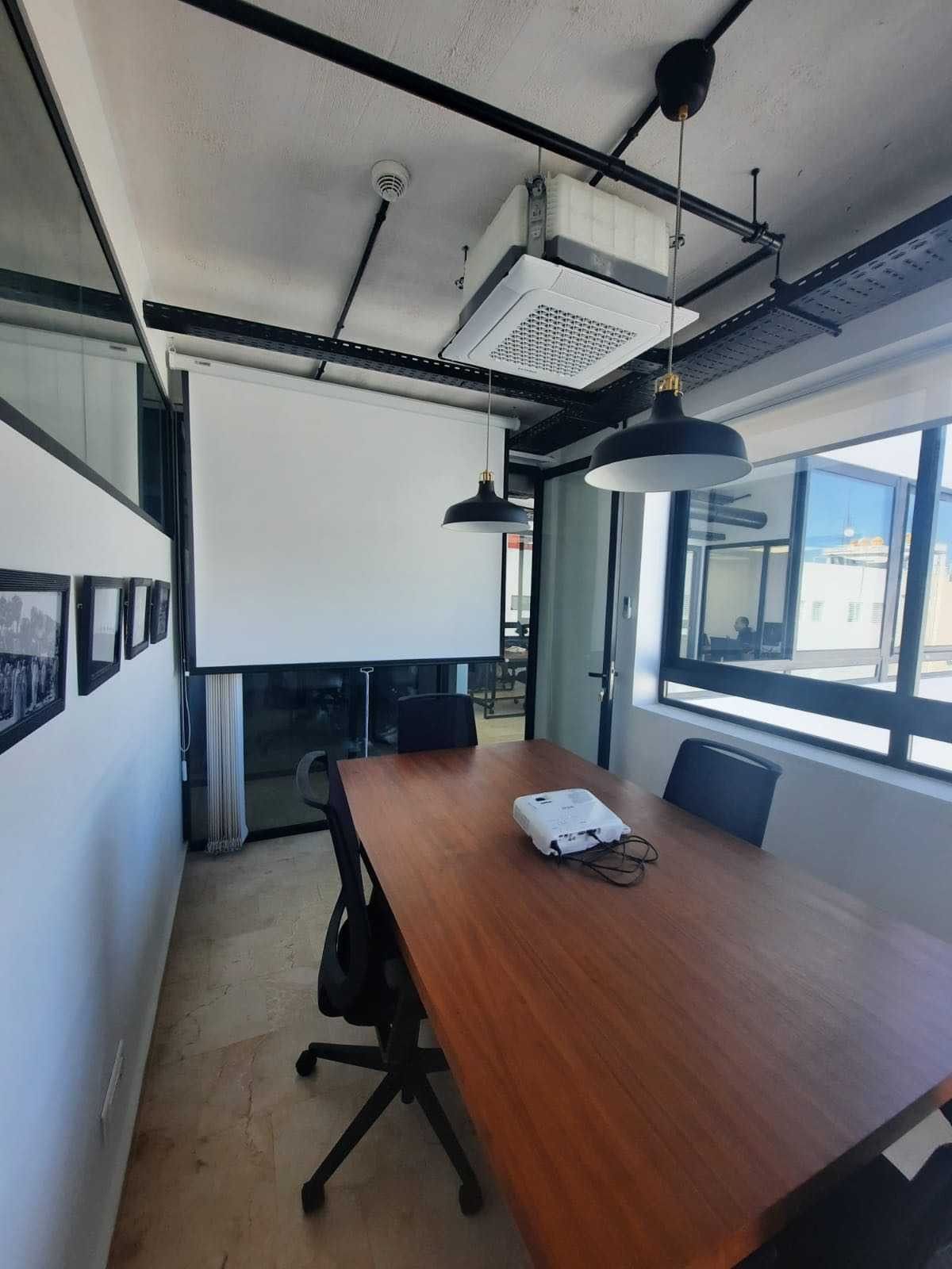 Petite salle de réunion — Commons Agdal, Rabat