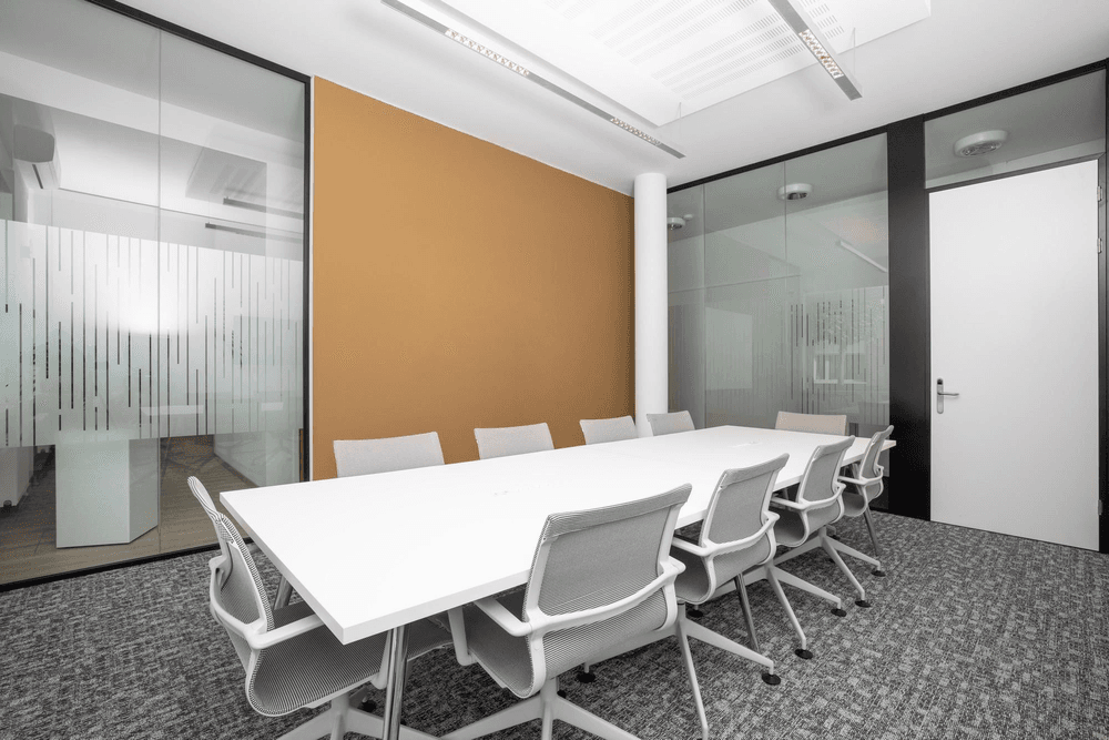 Regus CA, Bakersfield - 4900 California Avenue, Meeting room Meeting Room - Glass Room, Bakersfield, CA