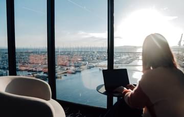 Poste en bureau privatif — Wojo Marina Brest, Brest