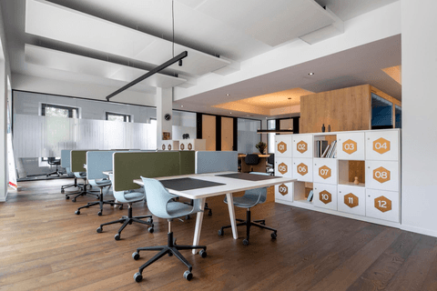 Coworking day pass — Regus MAASTRICHT, City Centre, Maastricht