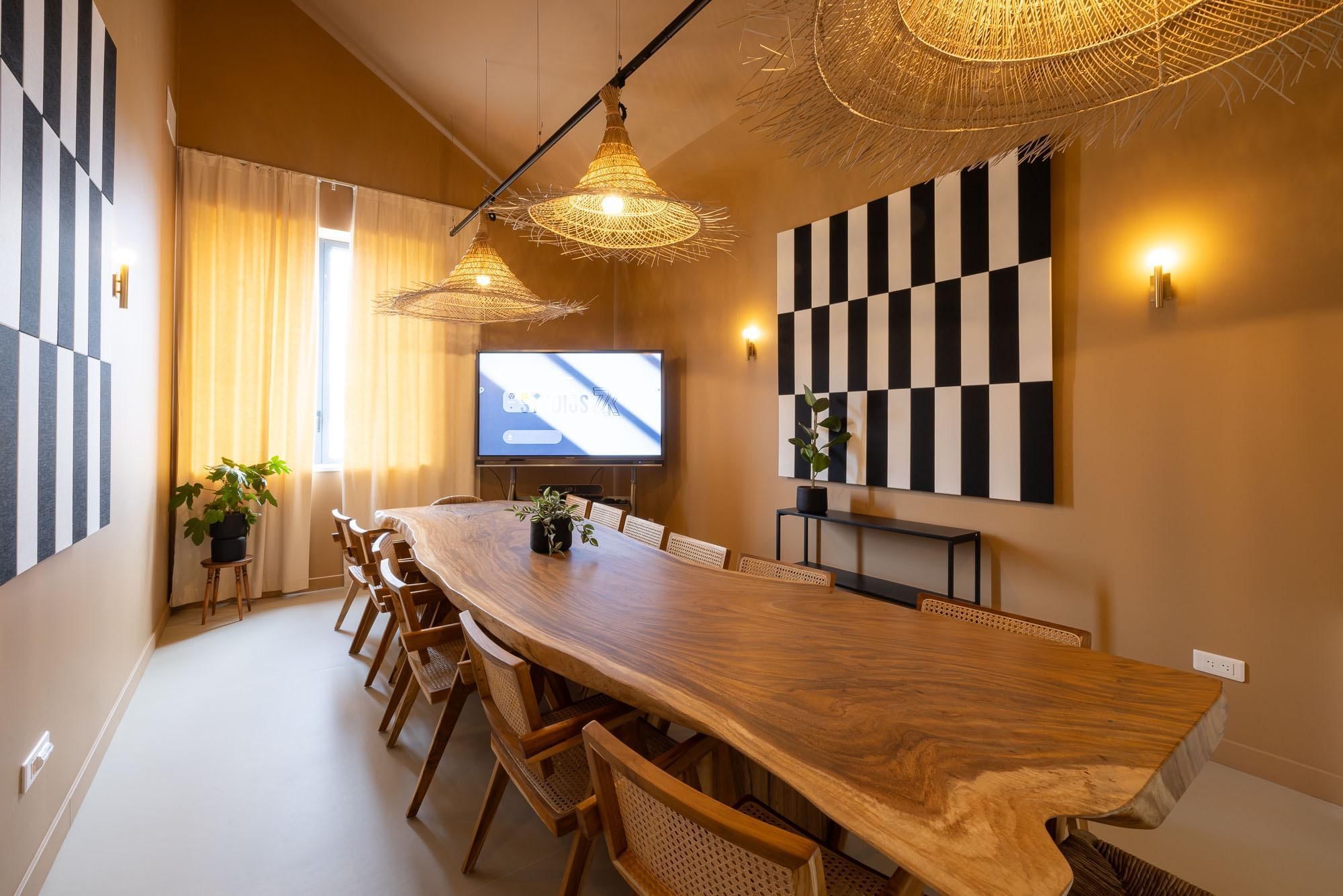 La réunion — STUDIOS 7K, Bâle