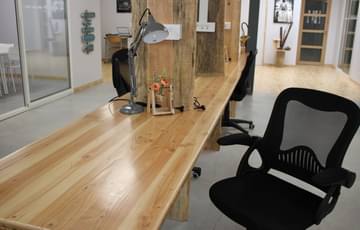 Poste en Open Space Nomade — La Cabane Coworking, Arcachon