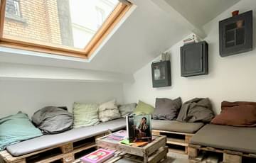 CABINE TELEPHONIQUE LENNON — Be Coworking La Jonquière, Saint-Ouen