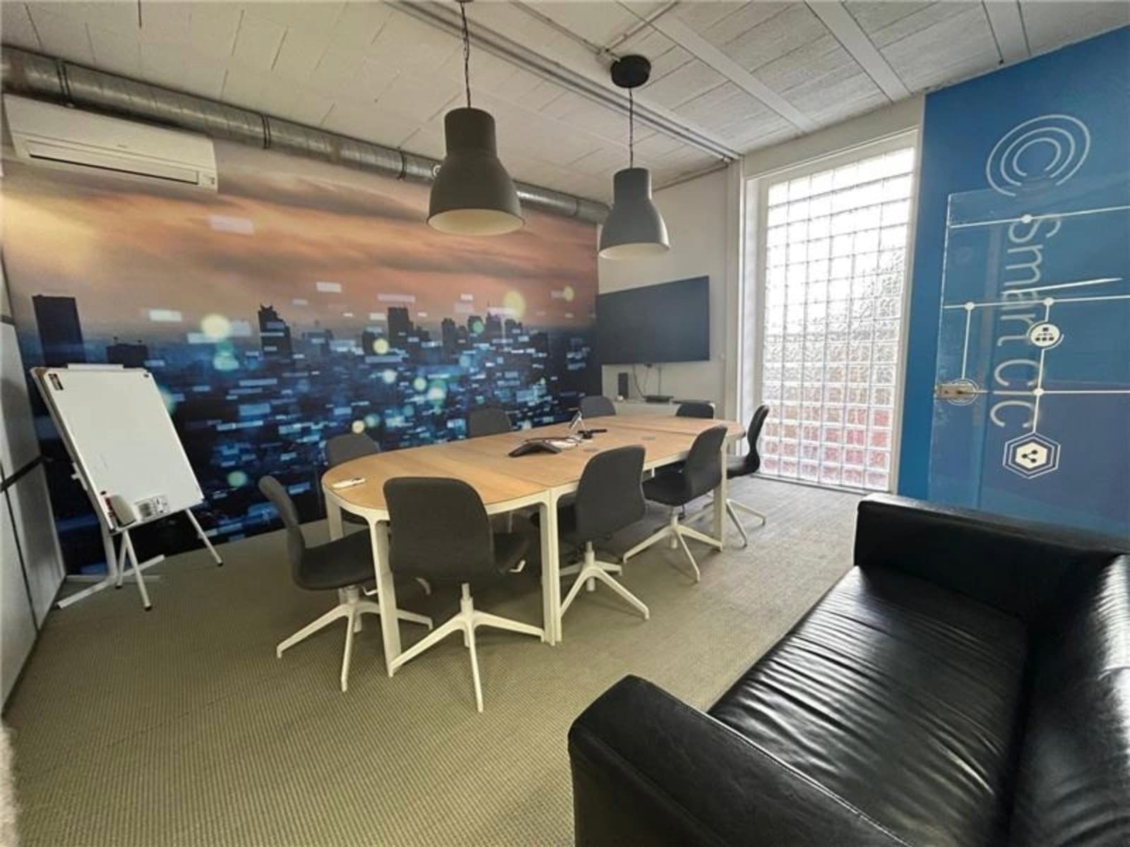 Salle de réunion — SmartCIC Cannes, Cannes