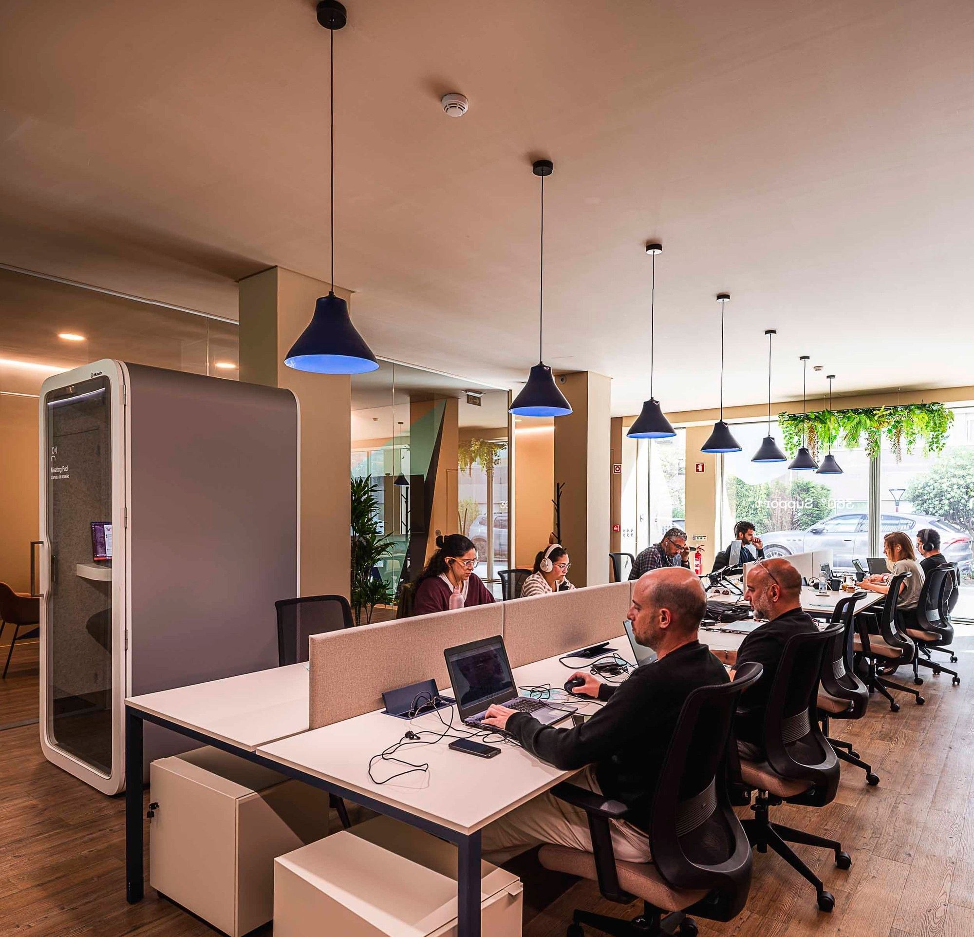 Open Space Nómada — Solvian Coworking, Matosinhos