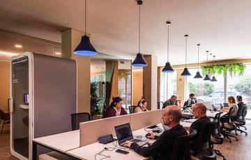 Open Space Nómada — Solvian Coworking, Porto