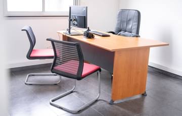 Bureau privatif 3 personnes — Dispoburo Saint Herblain, Saint-Herblain