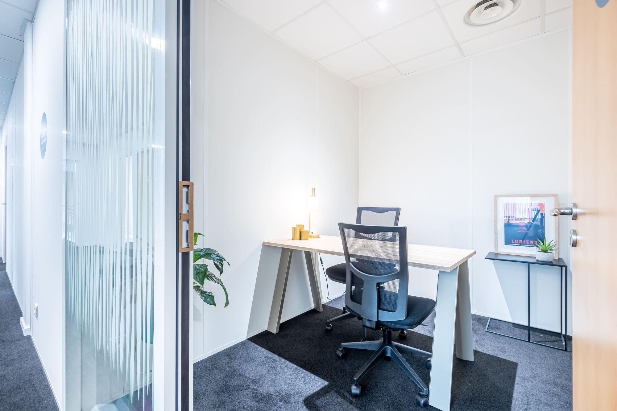 Bureau B33 - 2 postes - Chantrerie  — B'CoWorker Nantes, Saint-Herblain