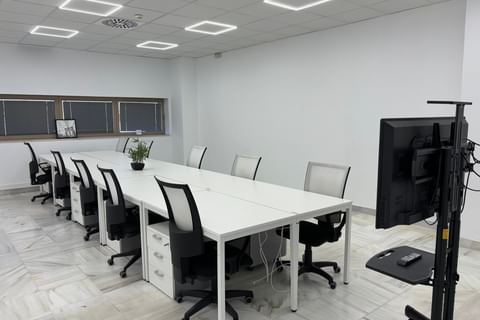 Coworking day pass — Inn Offices Nervion Sevilla, Seville