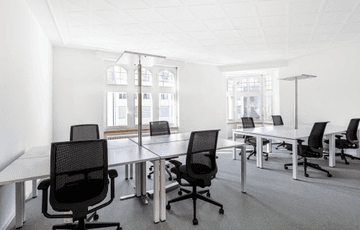 0.19 — Regus SCHIPHOL, Rijk, Schiphol