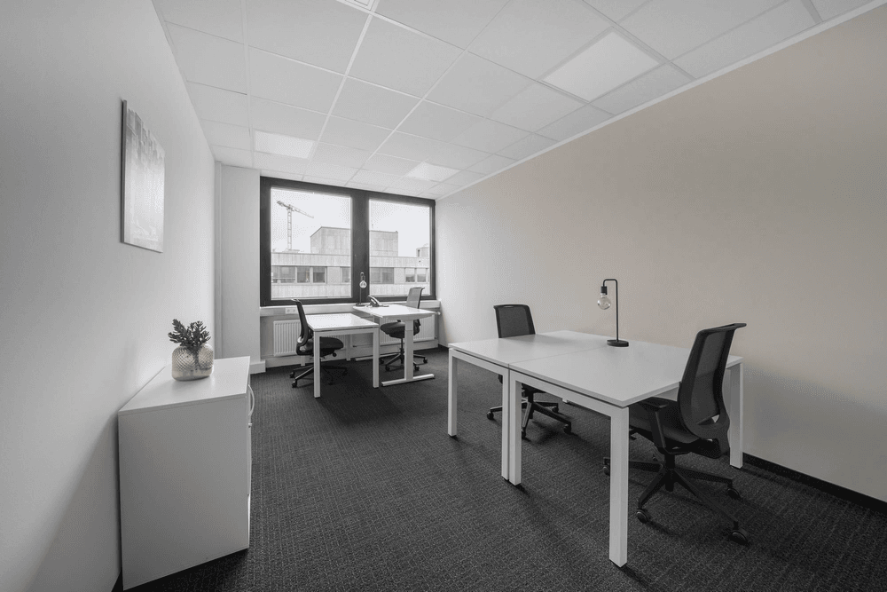 Regus Stratford-Upon-Avon, Arden Court, Private office 4 people, Henley-in-Arden