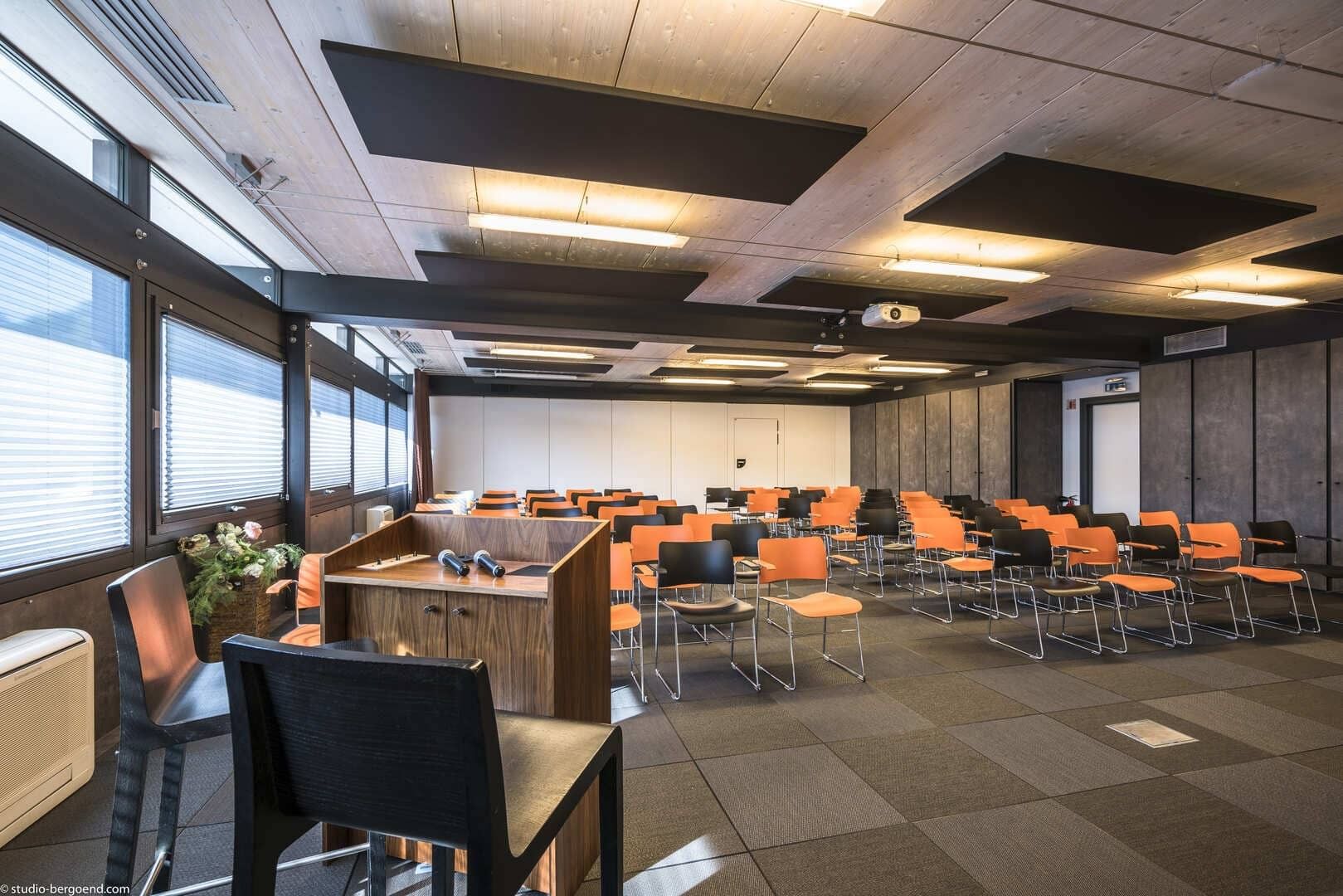 Salle Louis Dunoyer 120 m² — Espace 55, Archamps