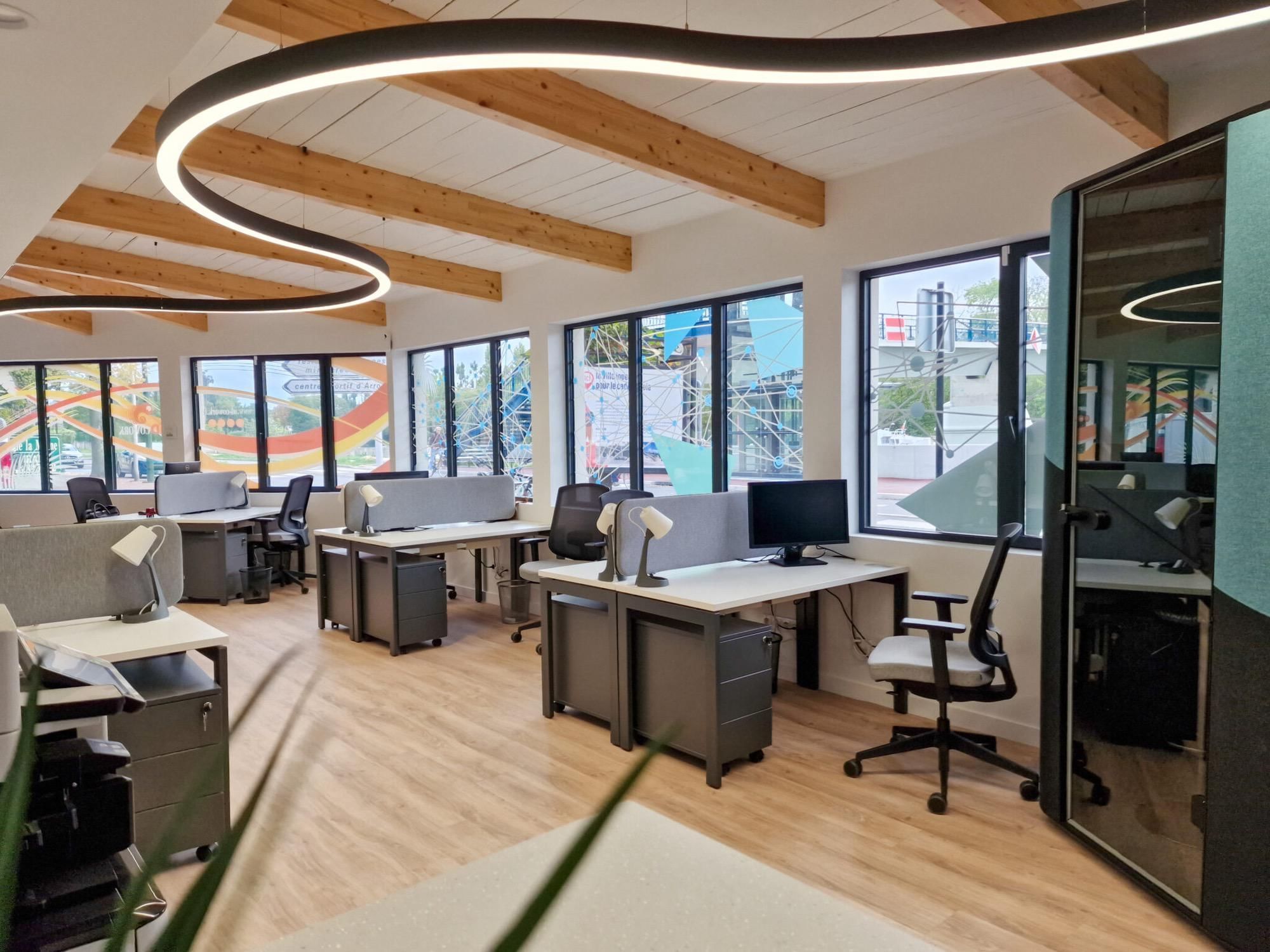 Bureau 3-8 personnes — ID COWORK, Serris