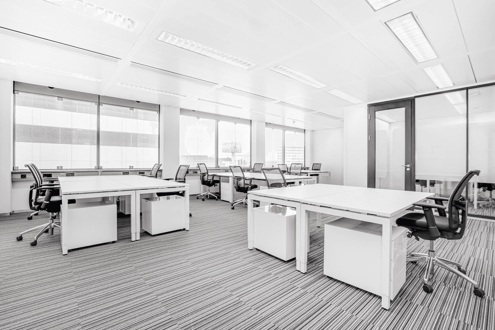 Regus Shenzhen, Hon Kwok Centre, Private office 12 people, Shenzhen