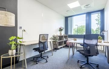 B04 - Bureau privatif standard 3 postes — B'CoWorker Orgemont, Angers
