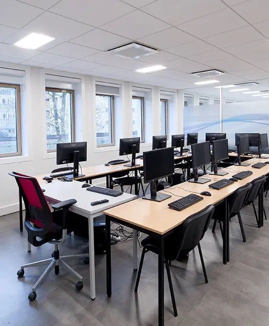 Salle de Réunion 20 Personnes — Centre d'Affaires ACMS, Saint-Maur-des-Fossés
