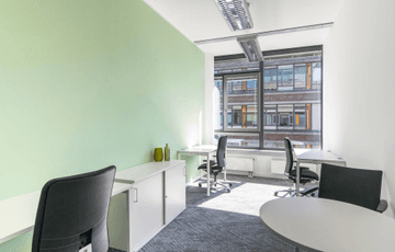 103 — Regus Hoofddorp, Central Station, Haarlem