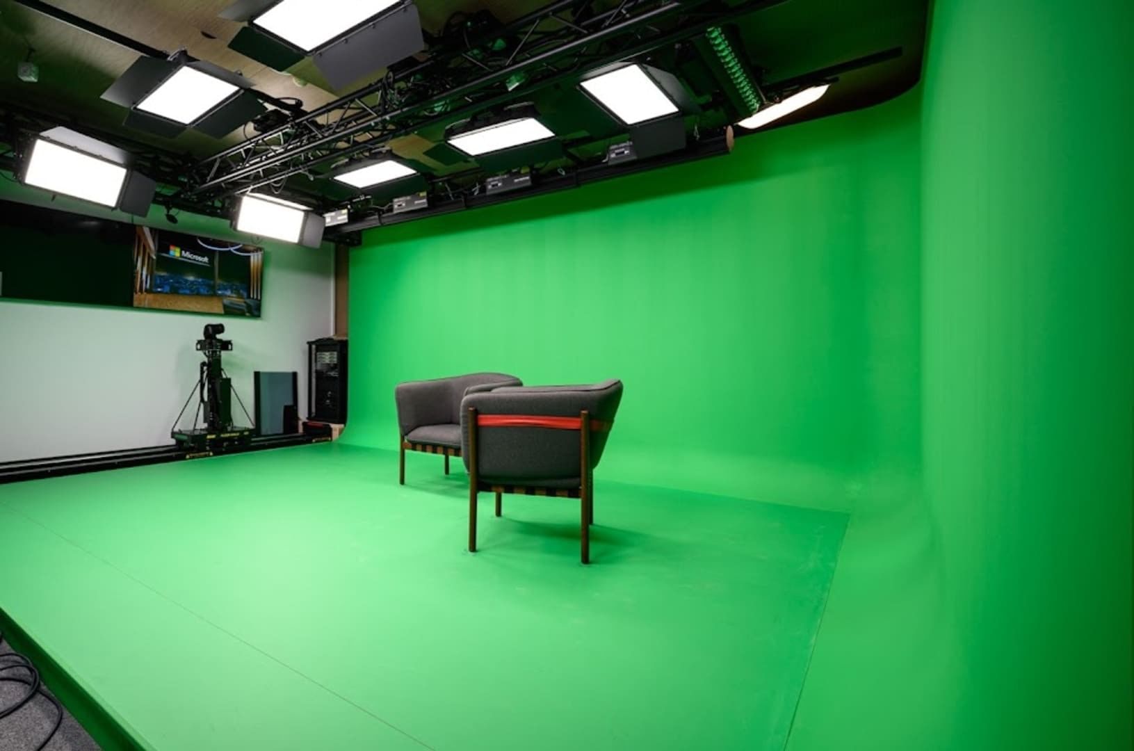 Studio Virtuel — Business Center EOS - Work & Share, Issy-les-Moulineaux