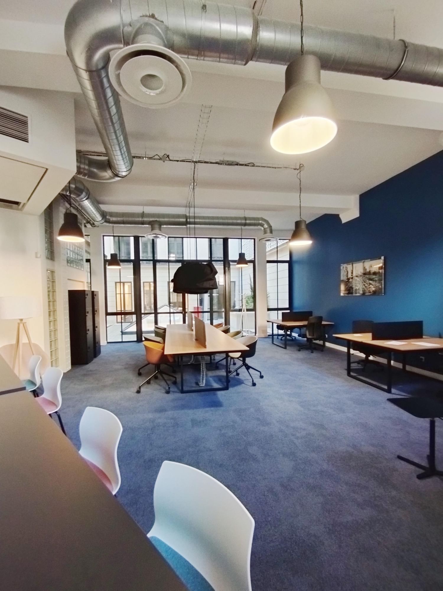 Poste en Coworking — Baya Monceau, Clichy