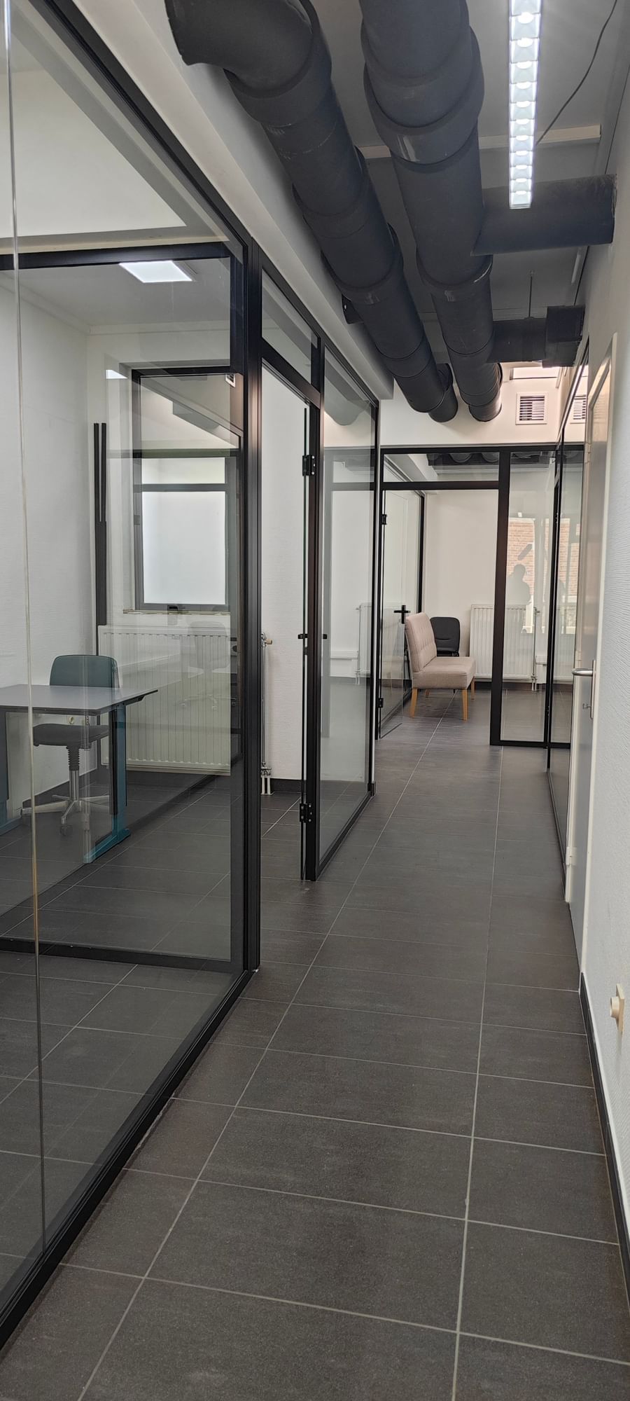 Privé kantoor voor 1 persoon — Boterkloppers HUB, Genk
