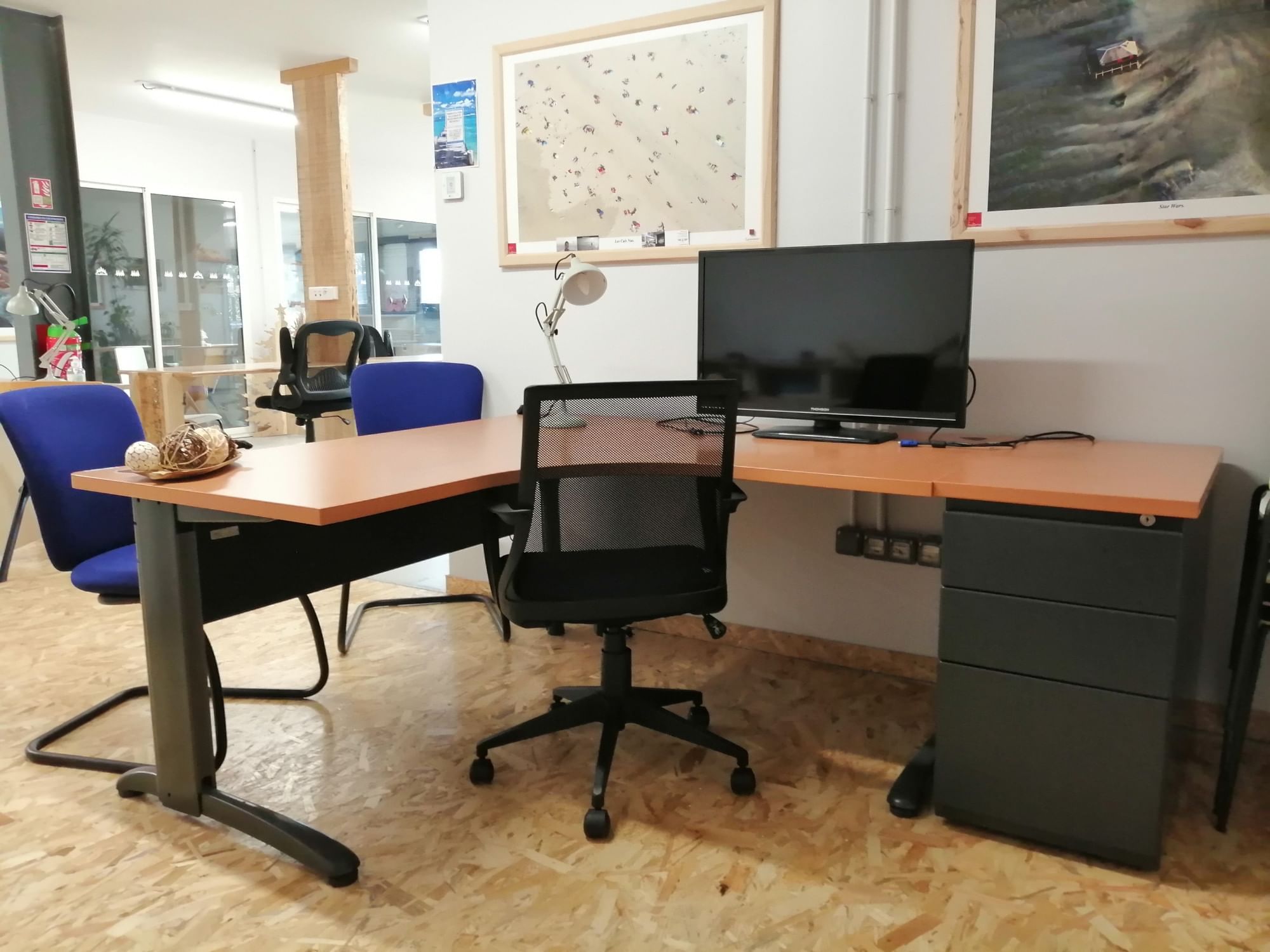 Poste en Open Space Bureau dédié — La Cabane Coworking, Arcachon