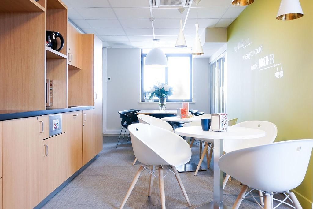 Hot Desk — Mitwit Antwerp Central Station, Antwerp