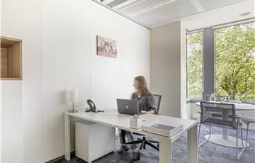 Day office 2 — Mitwit Bruxelles Parlement EU, Zaventem