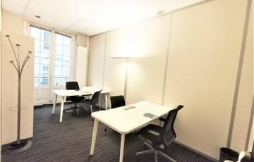 Bureau 2 personnes — Baya Nantes-Commerce, Nantes