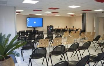 Grande salle de 41 à 80 pers. — Le Check In, Annecy